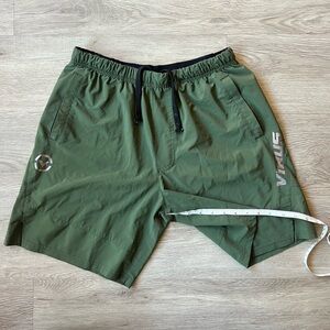 Men’s Virus Origin Shorts. Medium